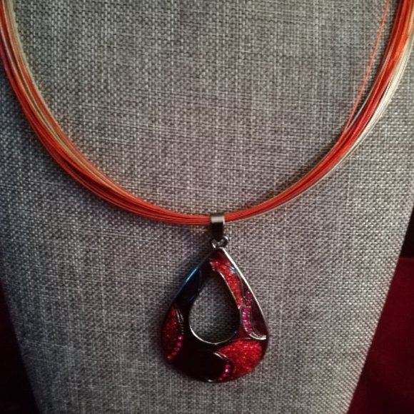 Red & Silver Wire Necklace with Red Enamel Pendant - Picture 3 of 4